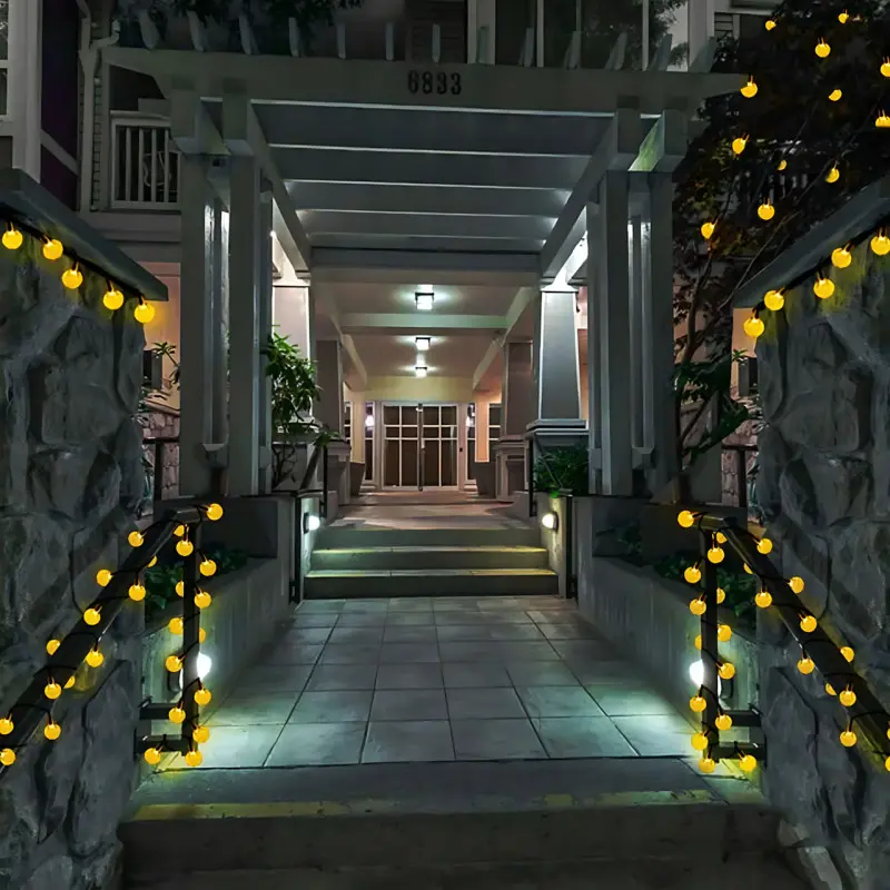 Вулична гірлянда з сонячною панеллю «Кристалічні бульбашки» 5м. 20 led кульок SFK-17 Warm White