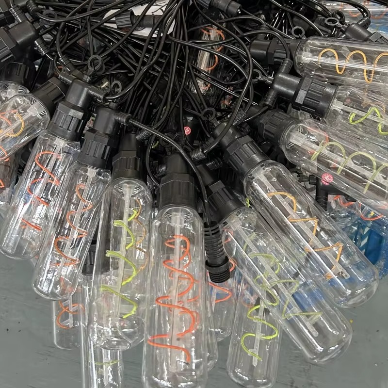 Вулична світлодіодна гірлянда 5м на 10 ламп від мережі 220В «Подовжені лампи спіраль» NC-7823 Вулична світлодіодна гірлянда 5м на 10 ламп від мережі 220В «Подовжені лампи спіраль» NC-7823