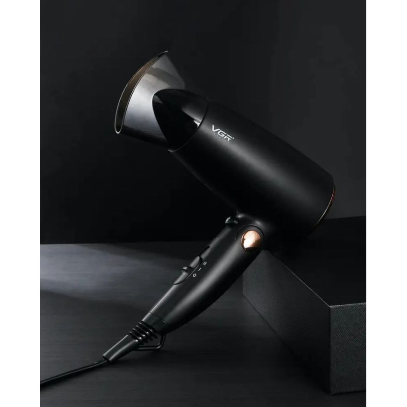 Фен для волосся складний дорожній 3 швидкості з насадкою концентратор VGR V-439 1200/1600Вт Black