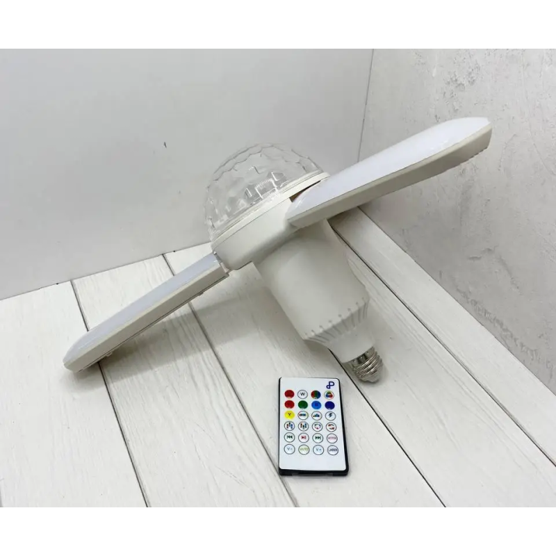 Світлодіодна LED лампа люстра в патрон з 4 лопатями з музикою, світловою кулею та пультом ДУ 40Вт WO-11 White