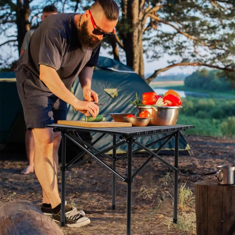 Стіл для пікніка Easy Camping S87 складаний у чохлі квадратний до 25кг 53х51х50см Стіл для пікніка Easy Camping S87 складаний у чохлі квадратний до 25кг 53х51х50см