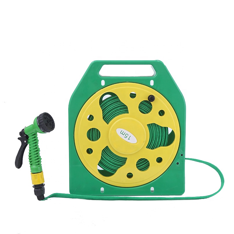Шланг 15м садовий пвх на котушці в комплекті з пістолетом-розпилювачем на 4 режими BSM Green