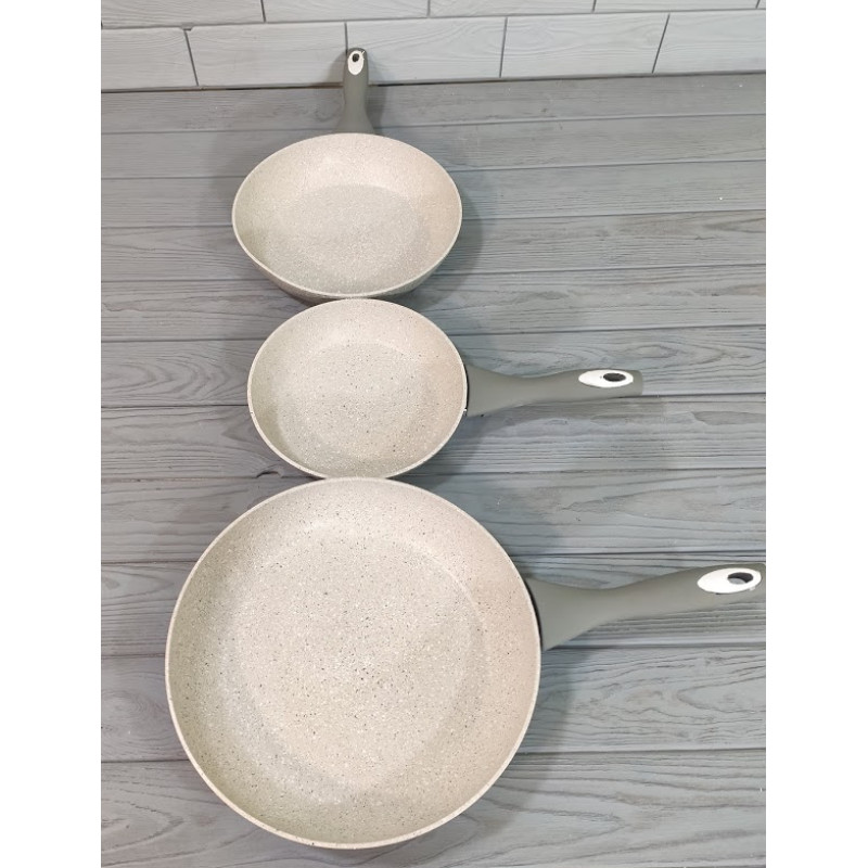 Набір литих сковорідок з індукційним дном та гранітним покриттям Stone 3 предмети (20см, 24см, 28см) Besser 10328