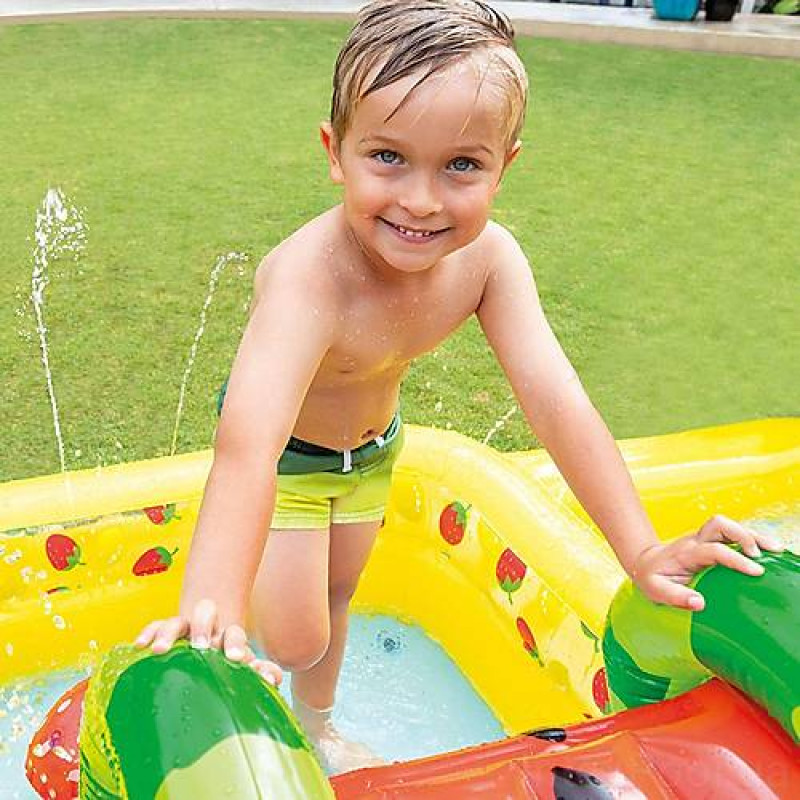 Надувний ігровий центр басейн дитячий від 2 років Intex 57158 Веселий фрукт 244x191x91см з гіркою та фонтанчиком Різнокольоровий