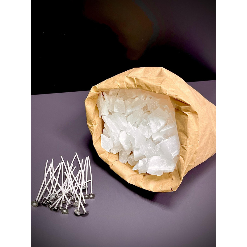 Сировина на 25 свічок, харчовий гідроочищений парафін з приємним запахом Білий Сировина на 25 свічок, харчовий гідроочищений парафін з приємним запахом Білий