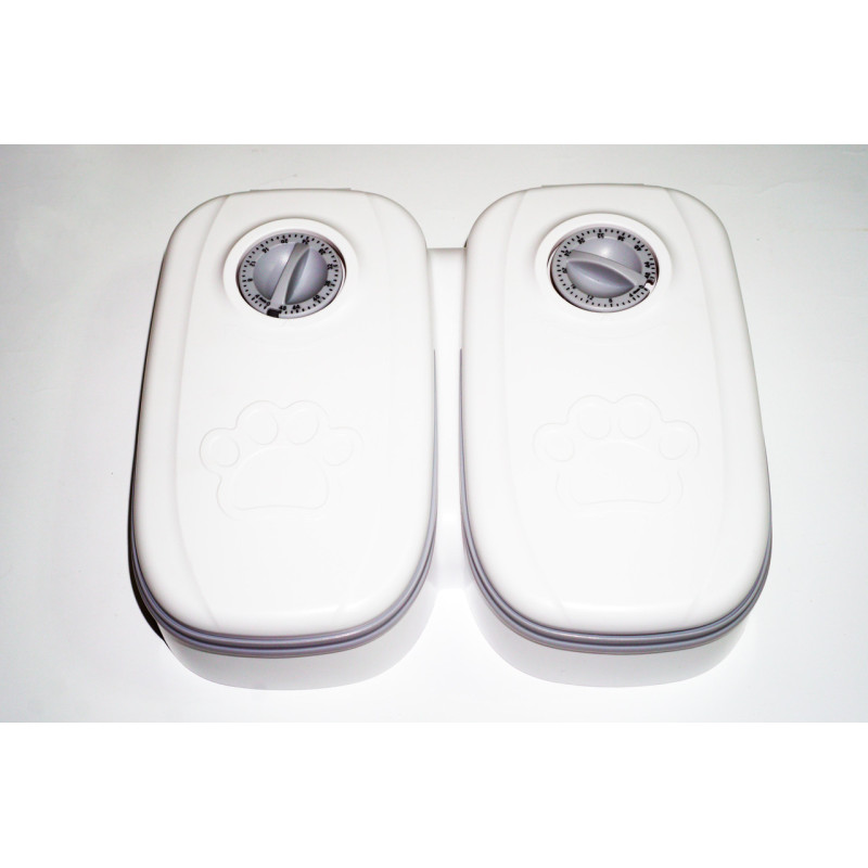 Автоматична годівниця для тварин універсальна з таймером на прогумових ніжках 600 мл MA-6 Білий