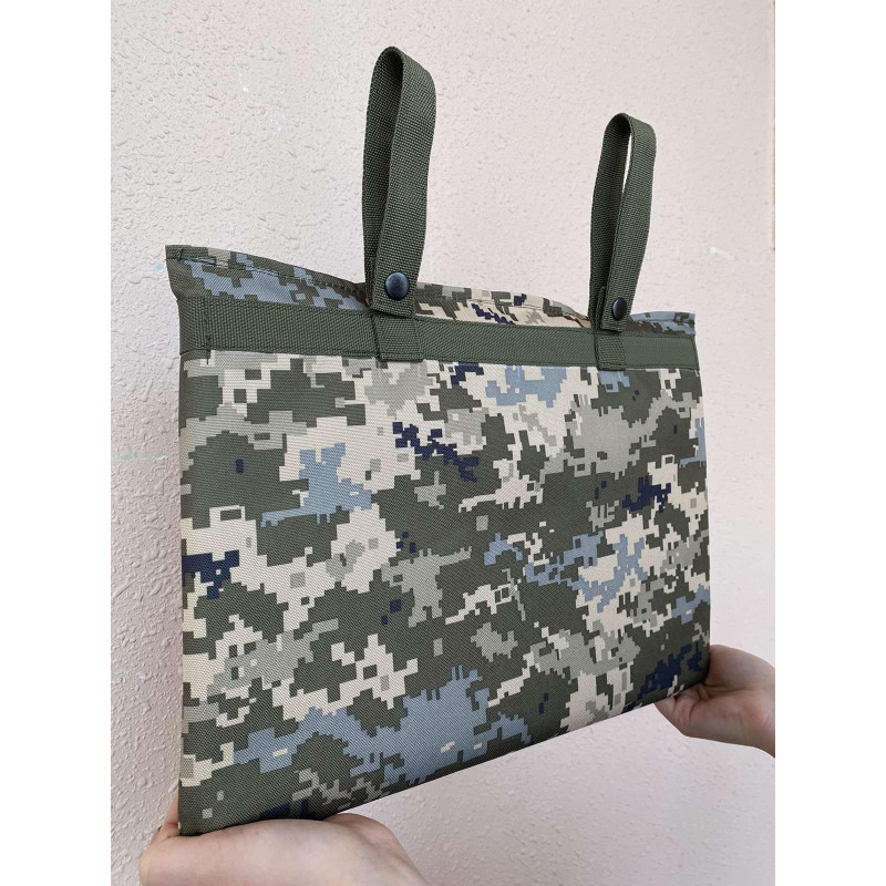 Каремат для сидіння Оксфорд 600D з наповнювачем ізолон та кріпленням MOLLE на пояс 32x42x2,5см Піксель