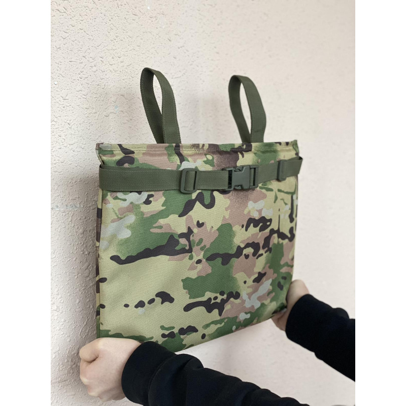 Каремат для сидіння Оксфорд 600D з наповнювачем ізолон та кріпленням MOLLE на пояс 32x42x2,5см Мультикам