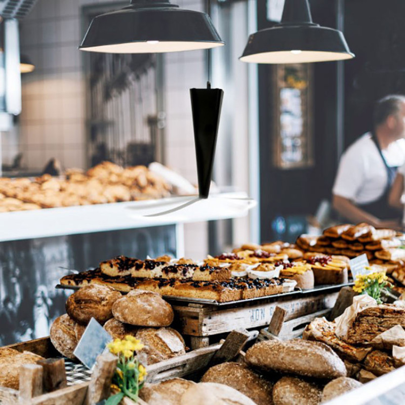 Настільний пропелер-відлякувач для захисту їжі від комах та мух легкий та компактний з акумулятором 24х9см 150г Чорний