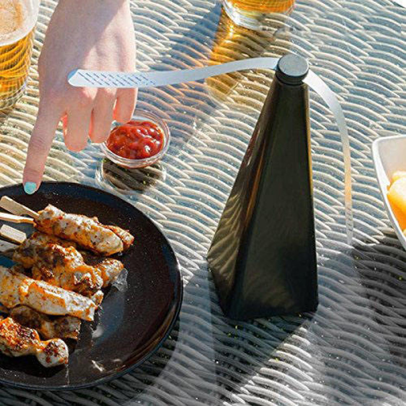 Настільний пропелер-відлякувач для захисту їжі від комах та мух легкий та компактний з акумулятором 24х9см 150г Чорний