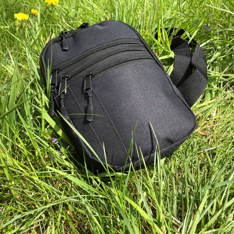 Сумка тактична чоловіча на плече з кобурою Cordura з водонепроникною мембраною 6 кишень 24х17х5 Чорний (CD12988)