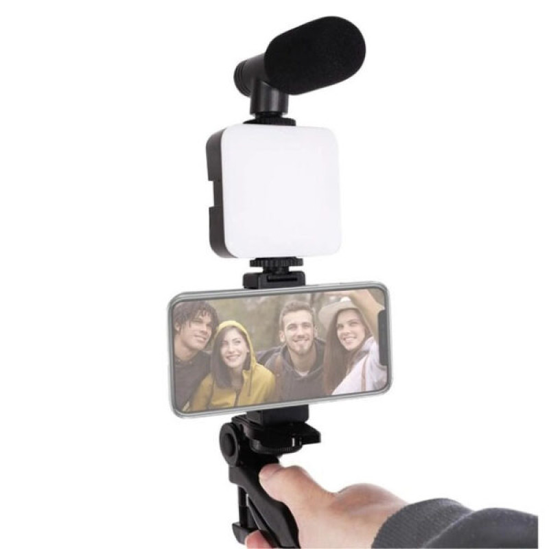 Набір блогера 4в1 Тринога з фіксатором для телефона, Bluetooth кнопкою та LED підсвіткою Black